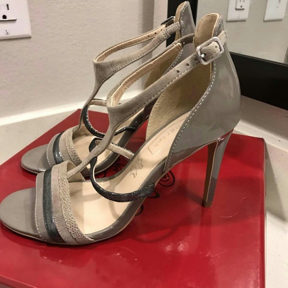 AUTOGRAPH - Picture 4 of 8